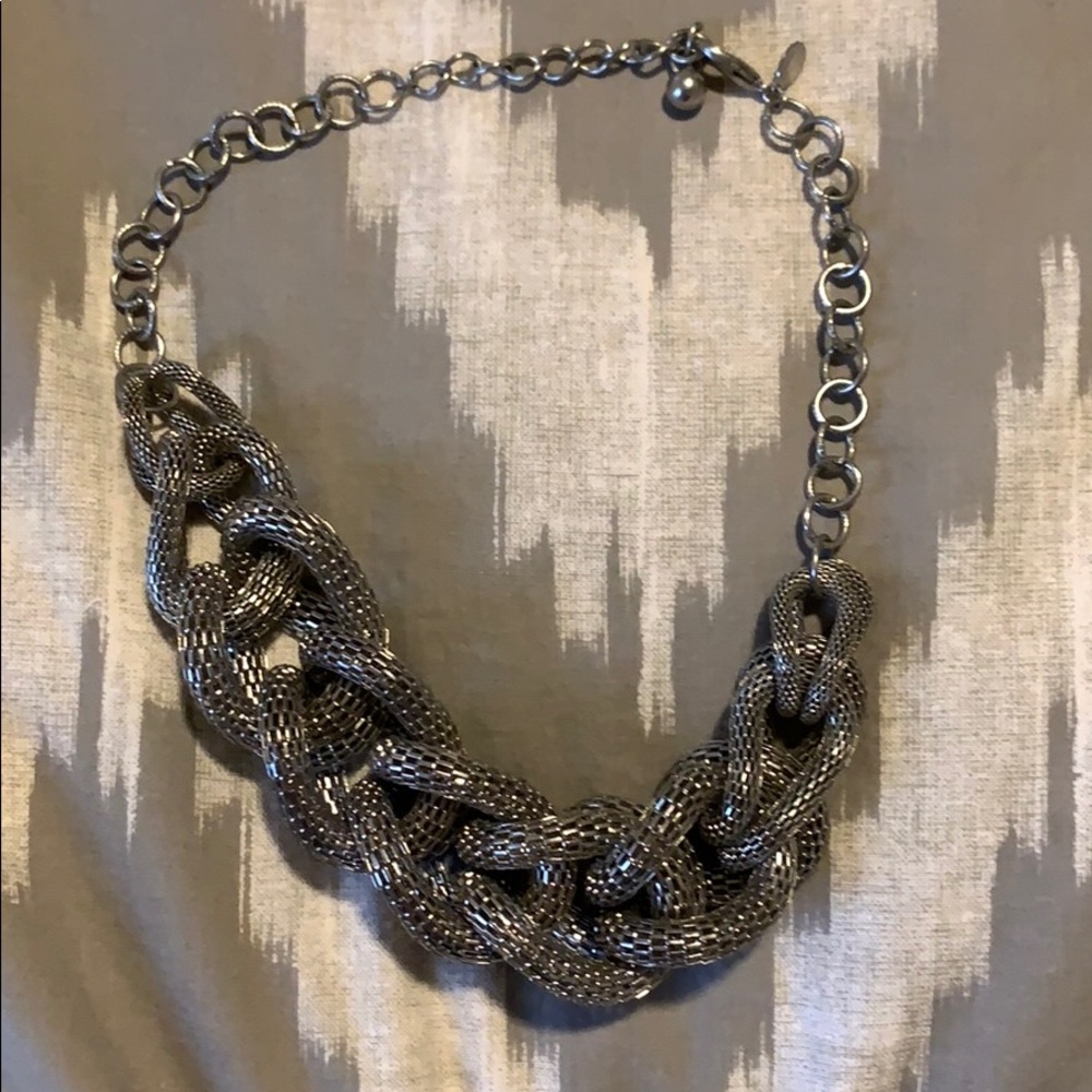 Express statement necklace 🔹BOGO🔹